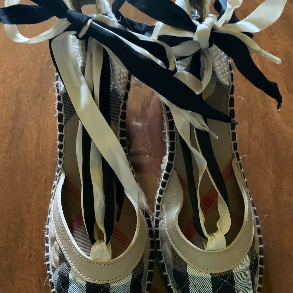 Never Worn Burberry Ankle Wrap Espadrille Size 41